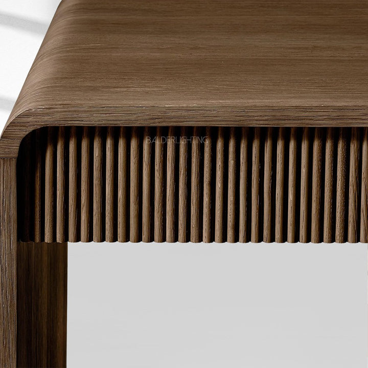 Alore Desk