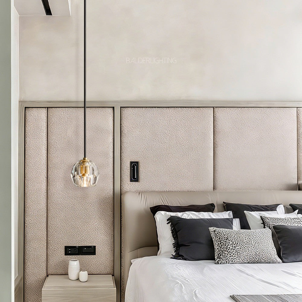 Balle Crystal Cord Island Pendant