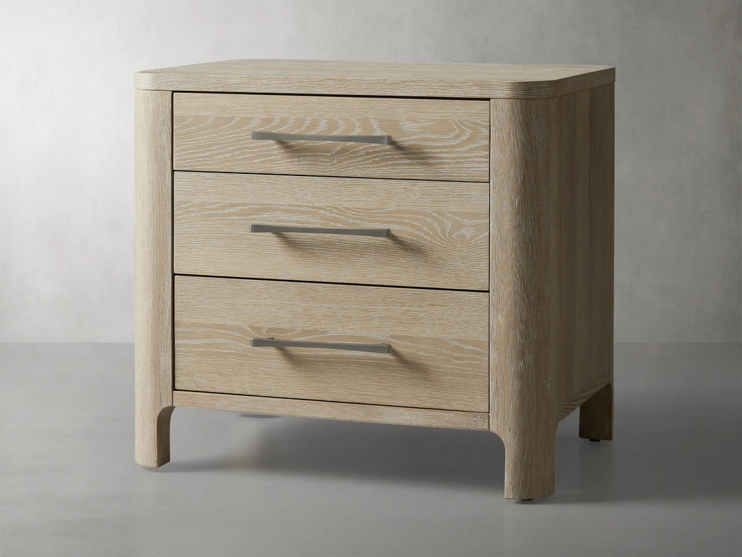 Carllie Closed Nightstand