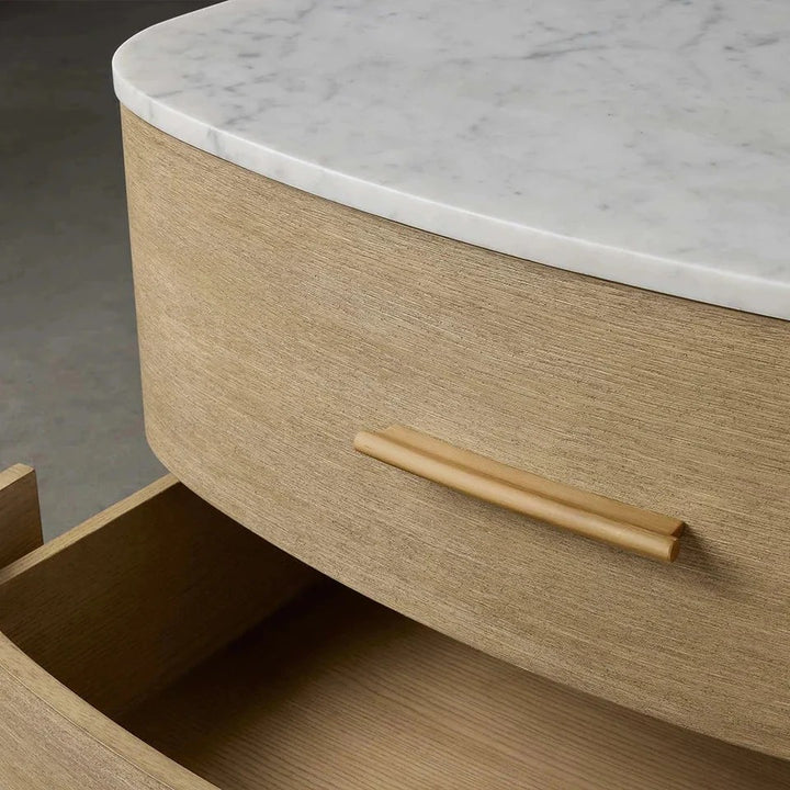 Deinny Closed Nightstand