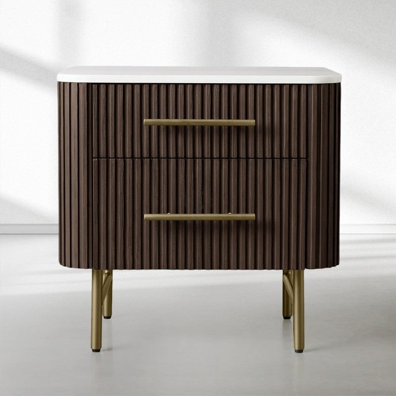 Fanny Closed Nightstand