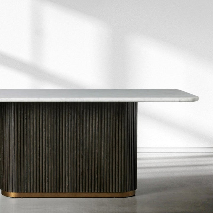 Finnley Dining Table