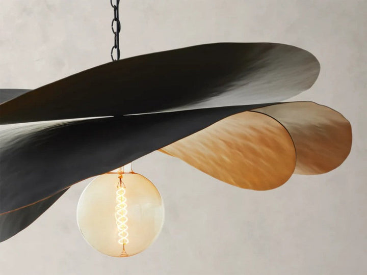 Frialan Curved Pendant