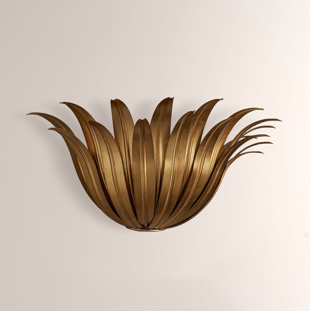 Metild Palm Leaf & Brass Sconce