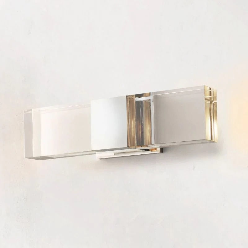 Serra Linear Sconce
