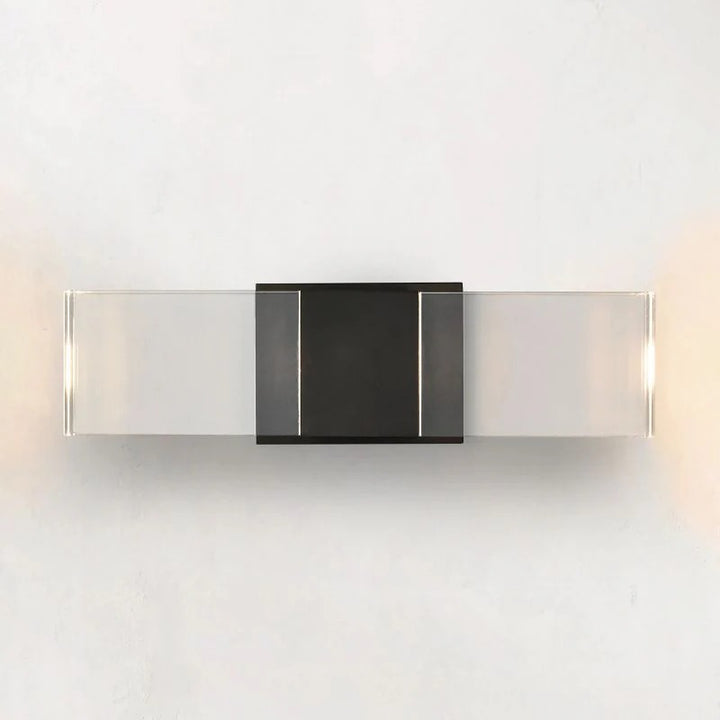 Serra Linear Sconce