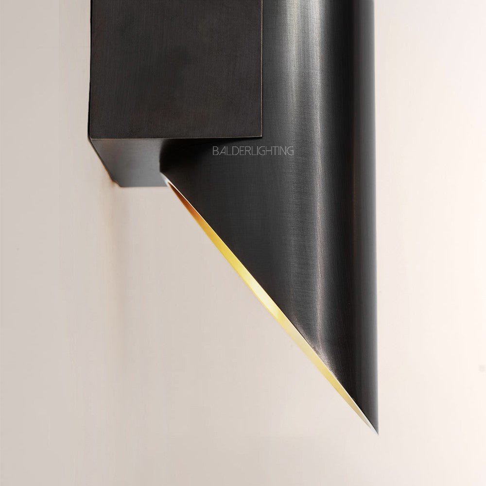 Brio Voyager Sconce