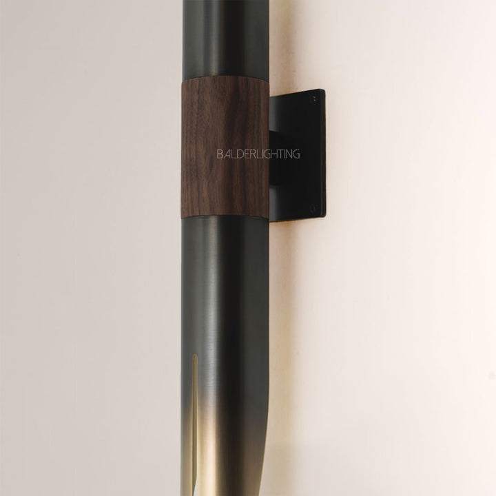 Vtura Wall Sconce
